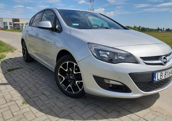 Opel Astra cena 42000 przebieg: 60668, rok produkcji 2015 z Grabów nad Prosną małe 254